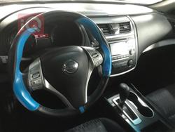 نيسان ألتيما